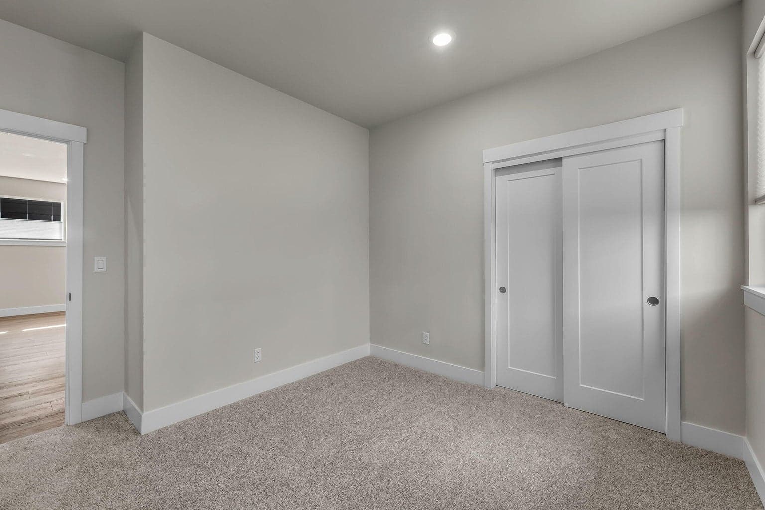 Photo of 61136 NE Cobalt Street 21 of 39