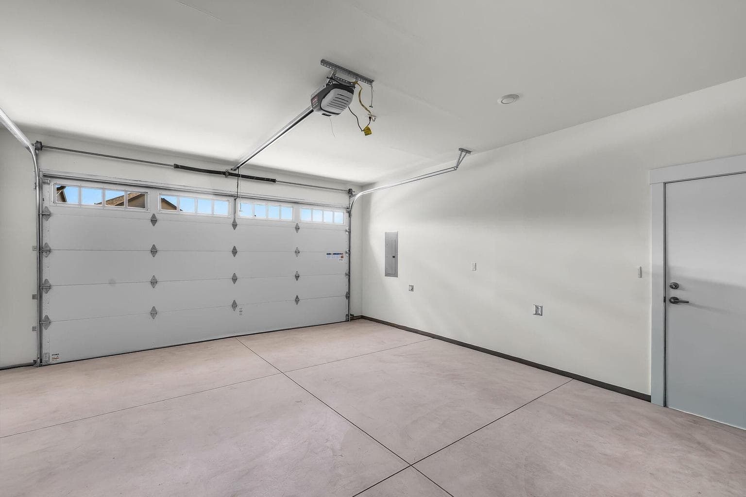 Photo of 61136 NE Cobalt Street 31 of 39