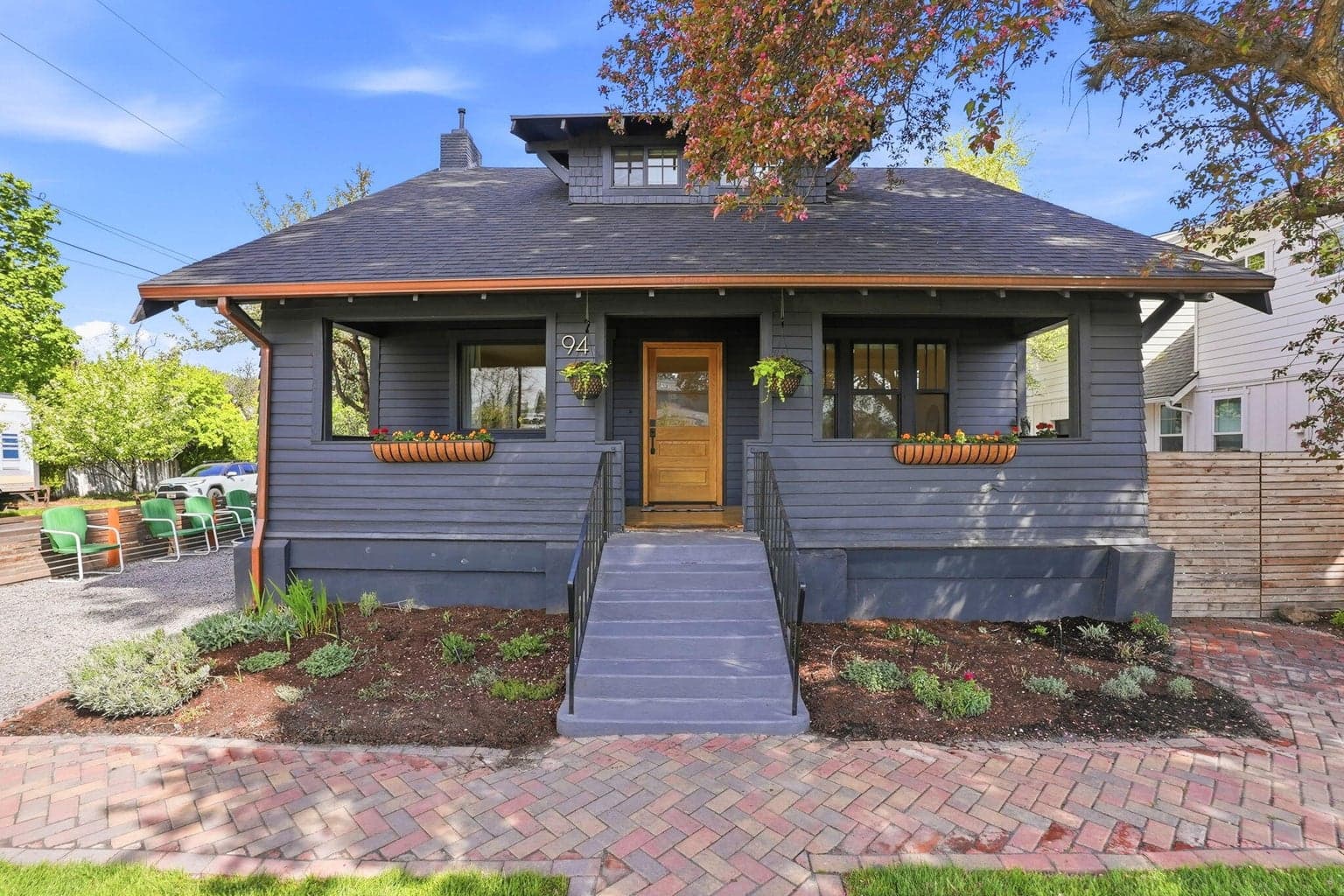 Photo of 94 Portland 3 of 92