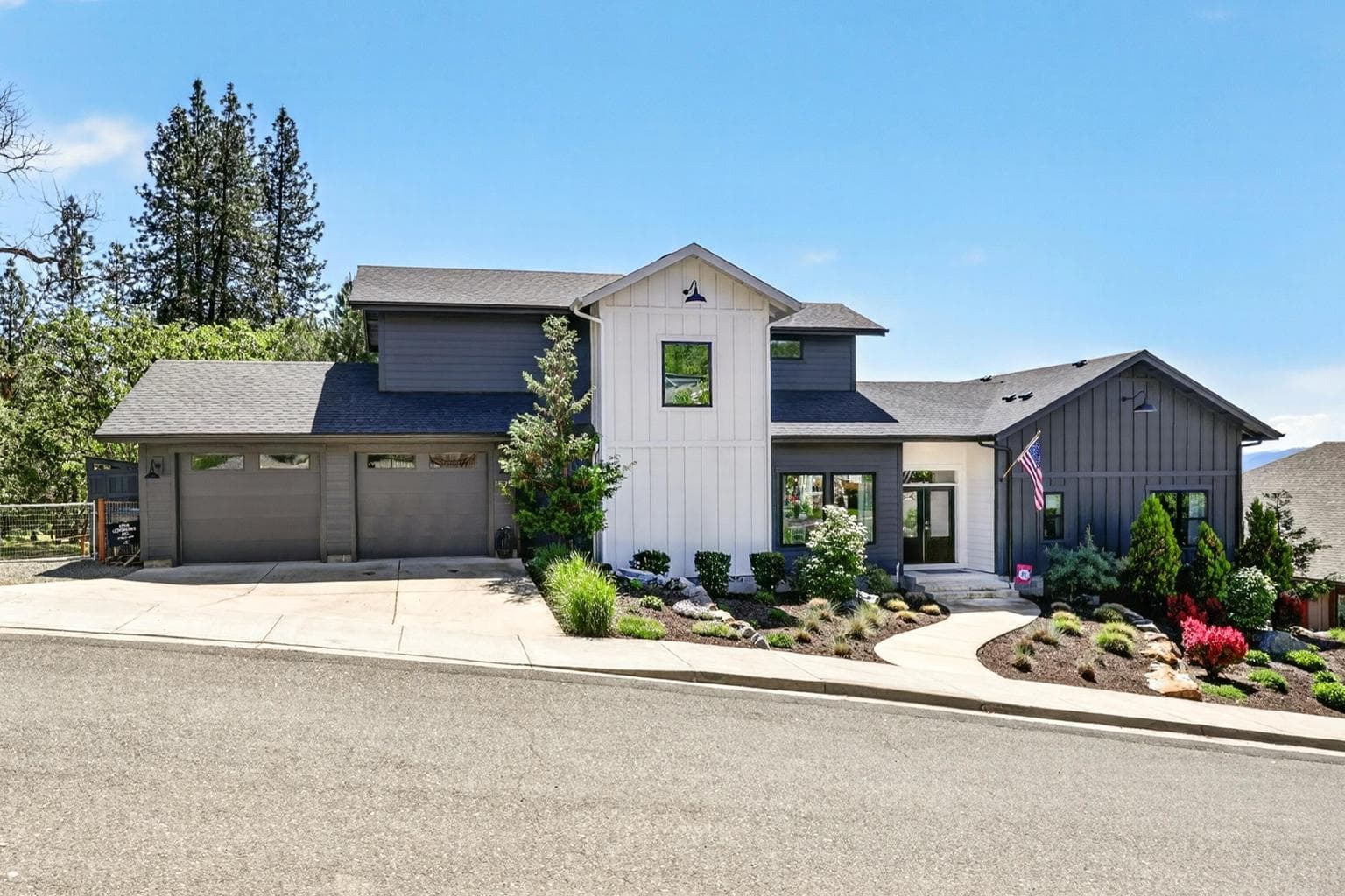 Photo of 1575 Noble Heights 2 of 57