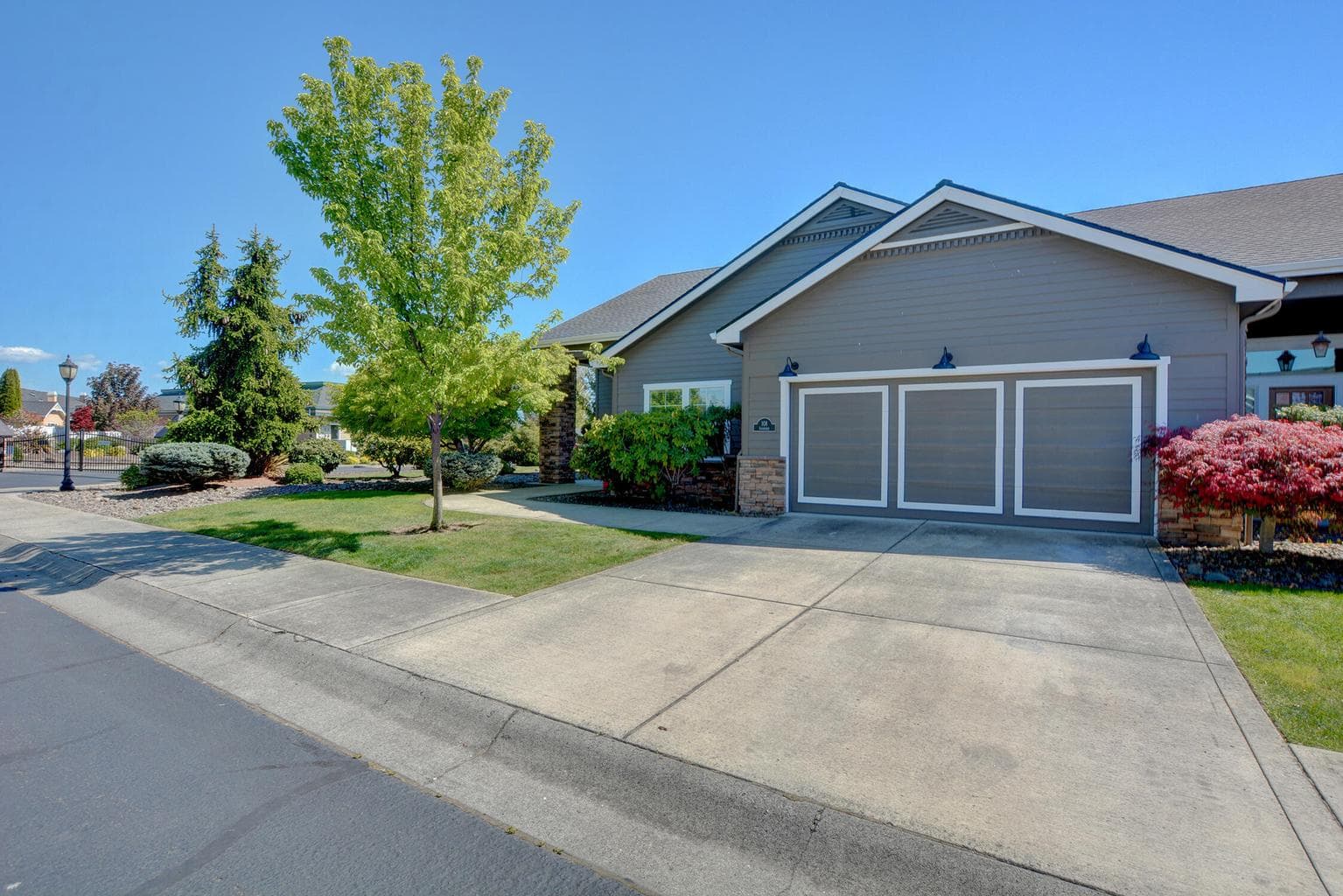 Photo of 108 Sandridge 2 of 55