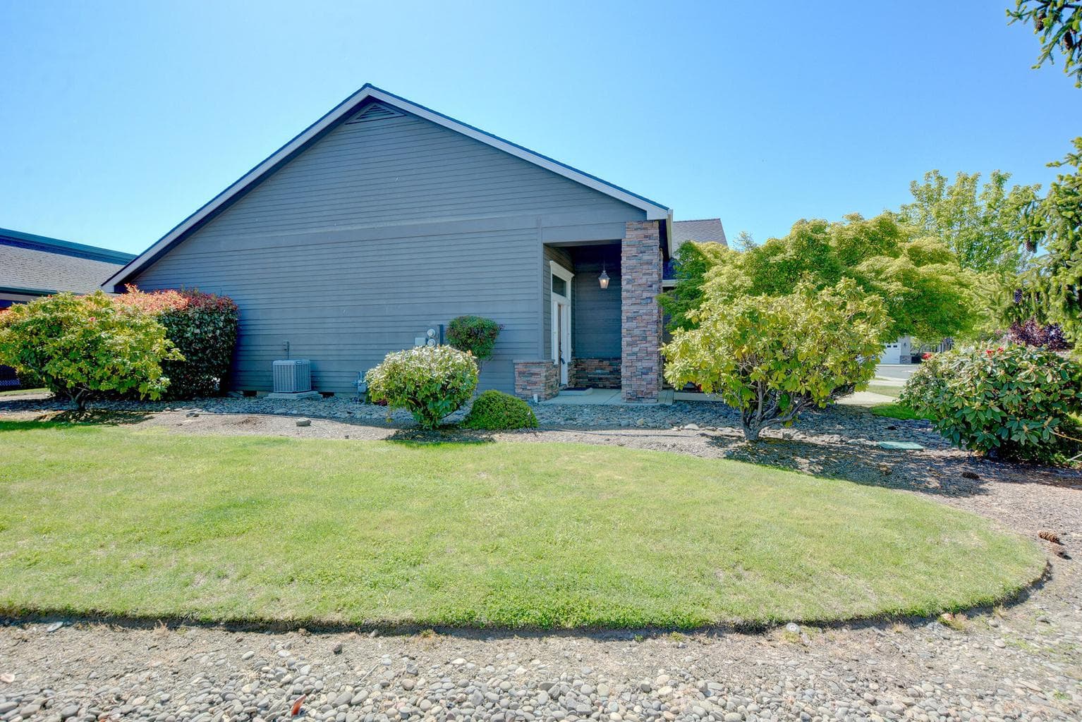 Photo of 108 Sandridge 5 of 55