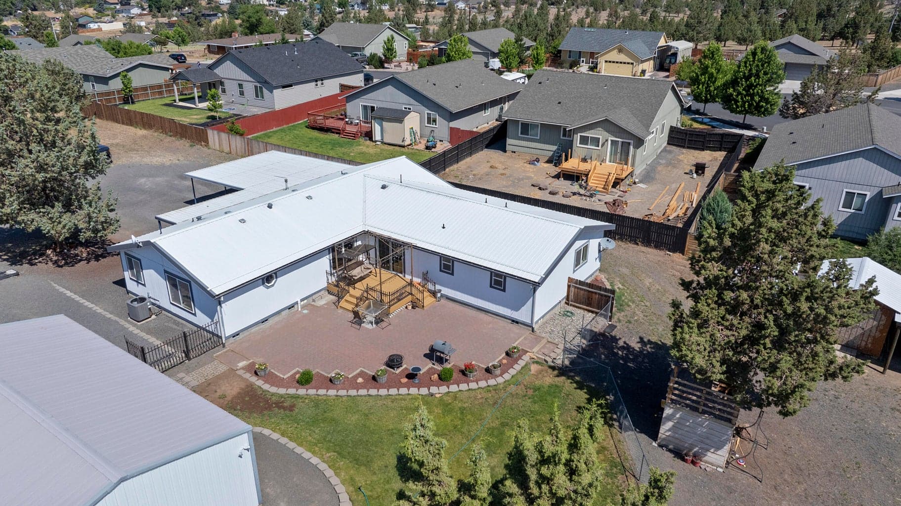 Photo of 605 Kinkade 2 of 44