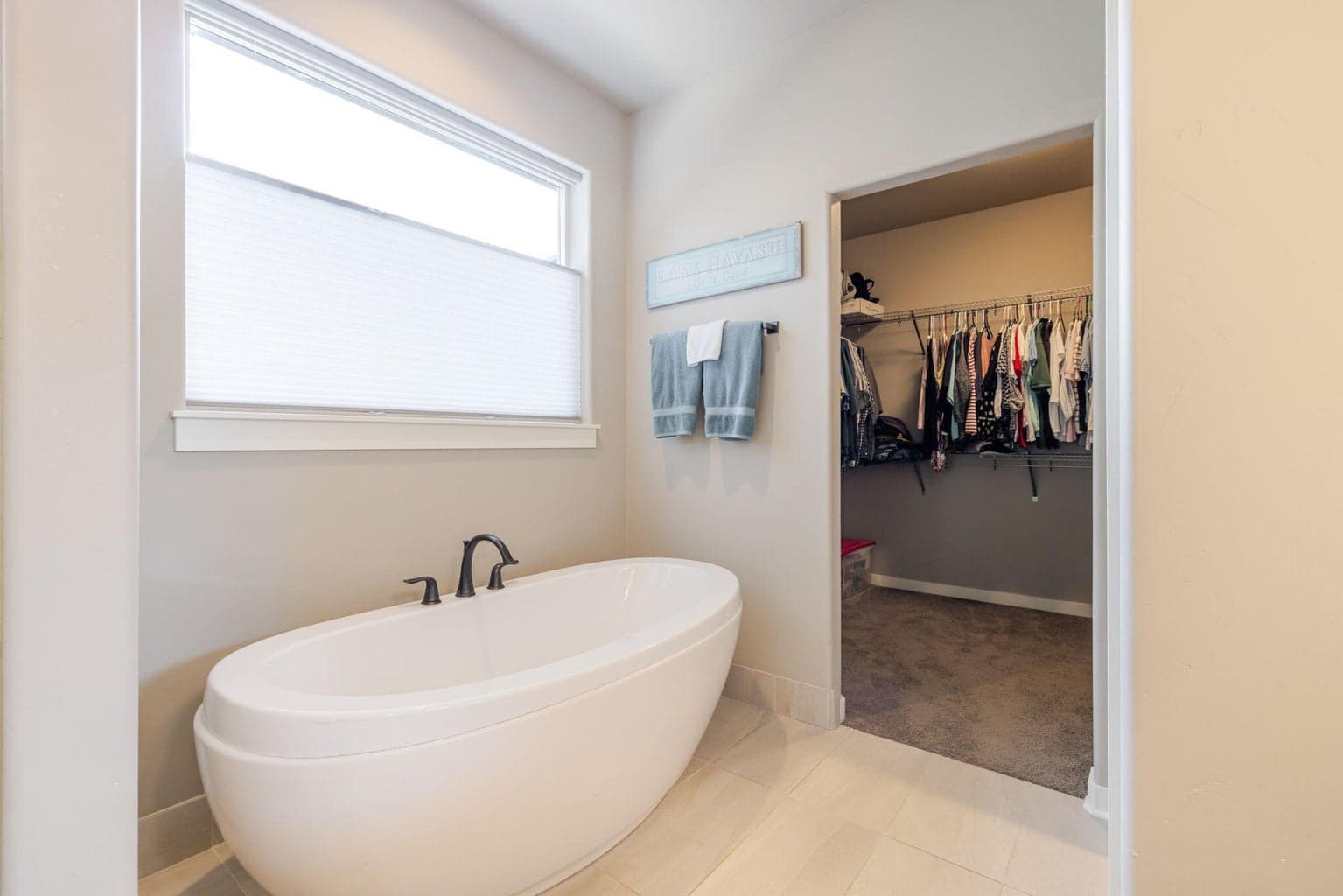 Photo of 51833 Fordham Drive 11 of 38