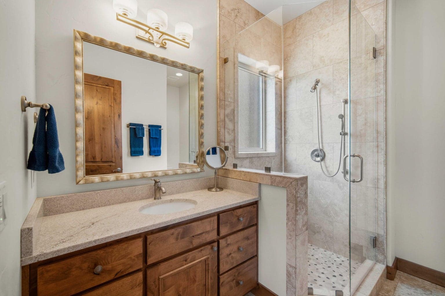Second bedroom bathroom