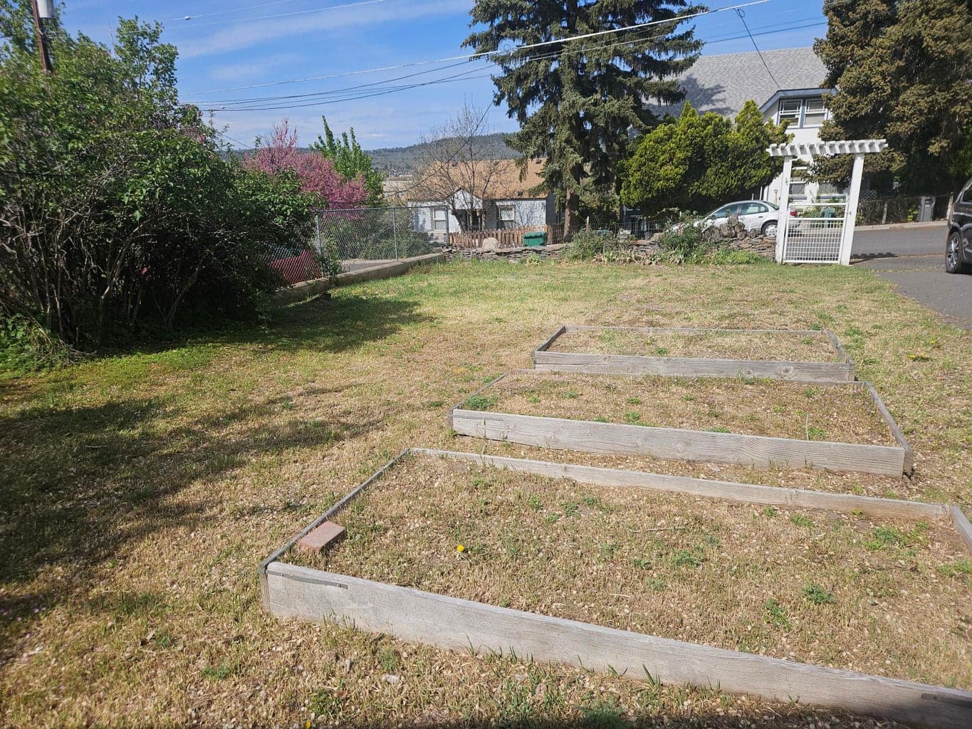 Photo of 133 Hillside 4 of 13