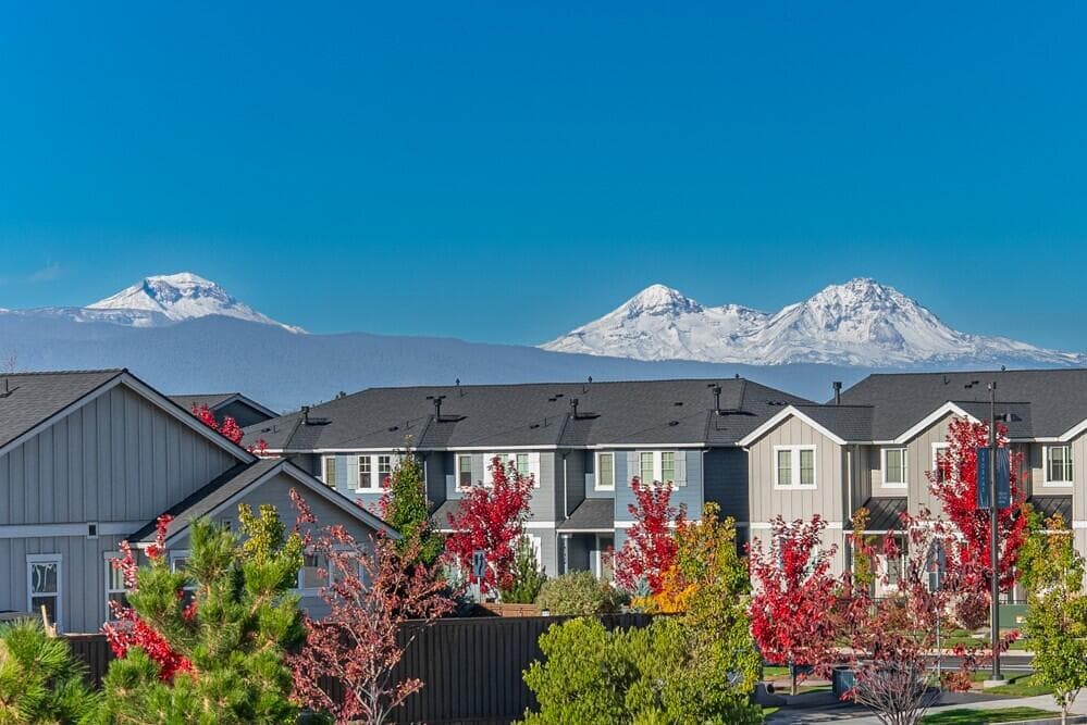 Photo of 3847 NE Tellus Drive 25 of 27