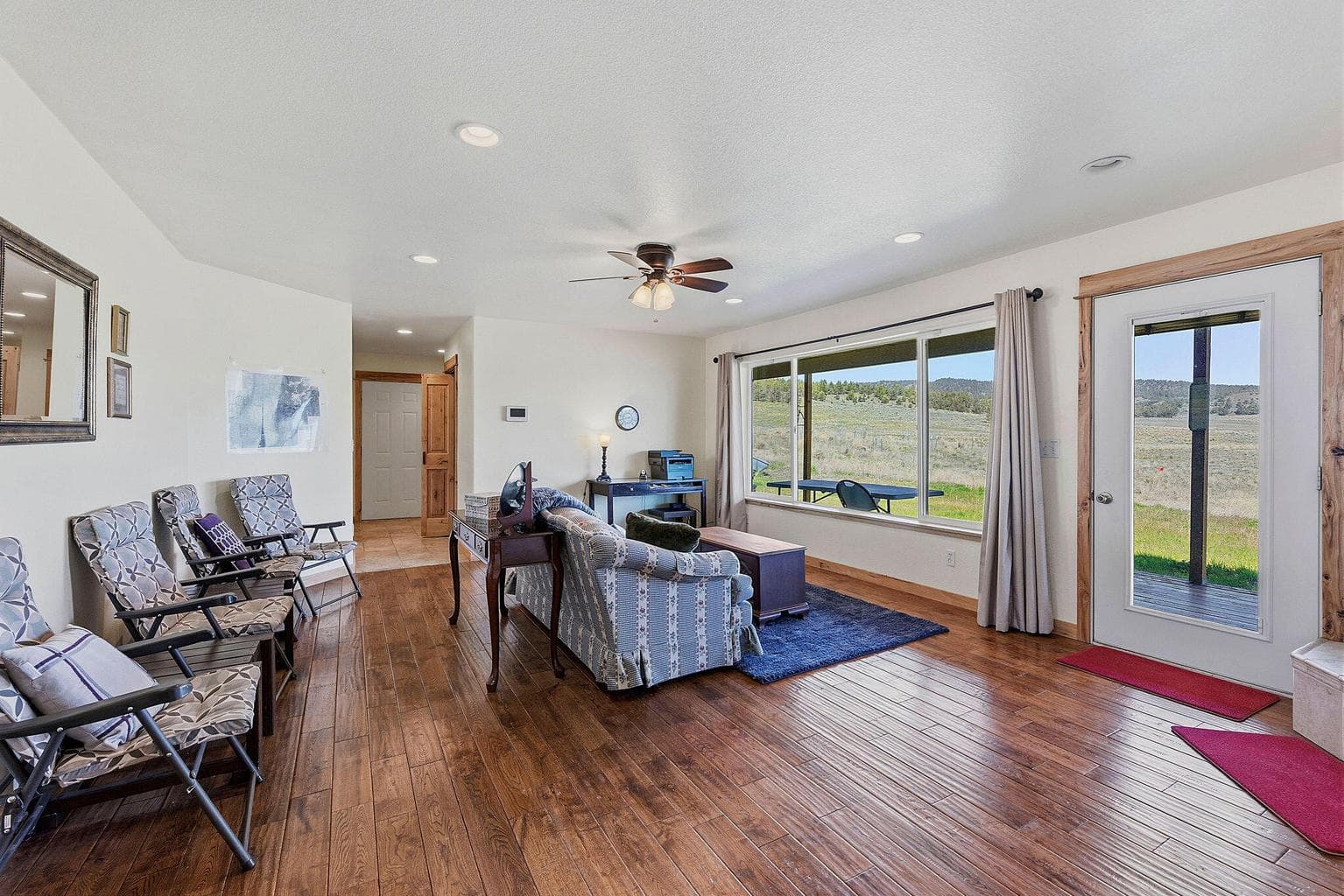 Photo of 41221 Van Lake Road 46 of 191