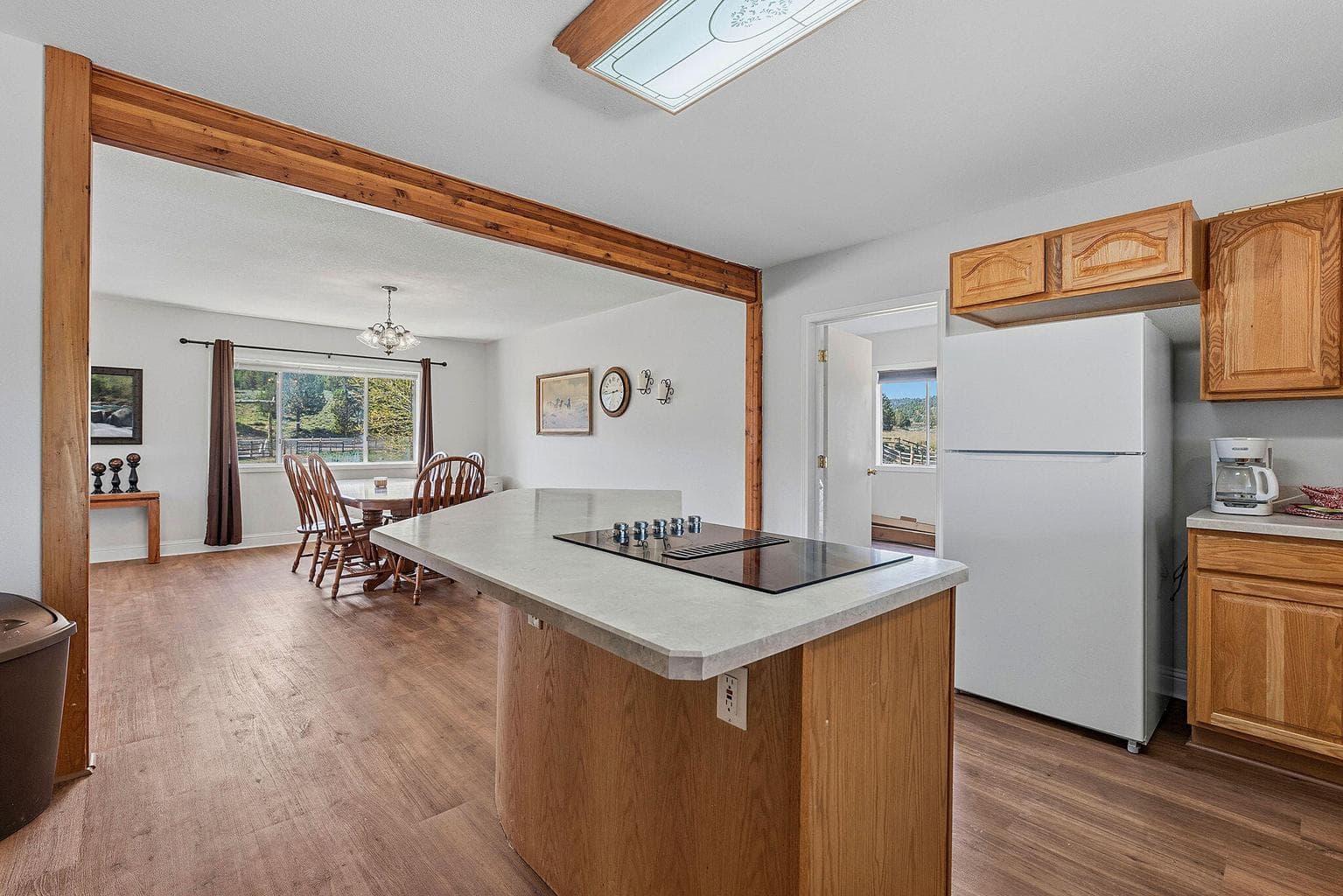 Photo of 41221 Van Lake Road 51 of 191