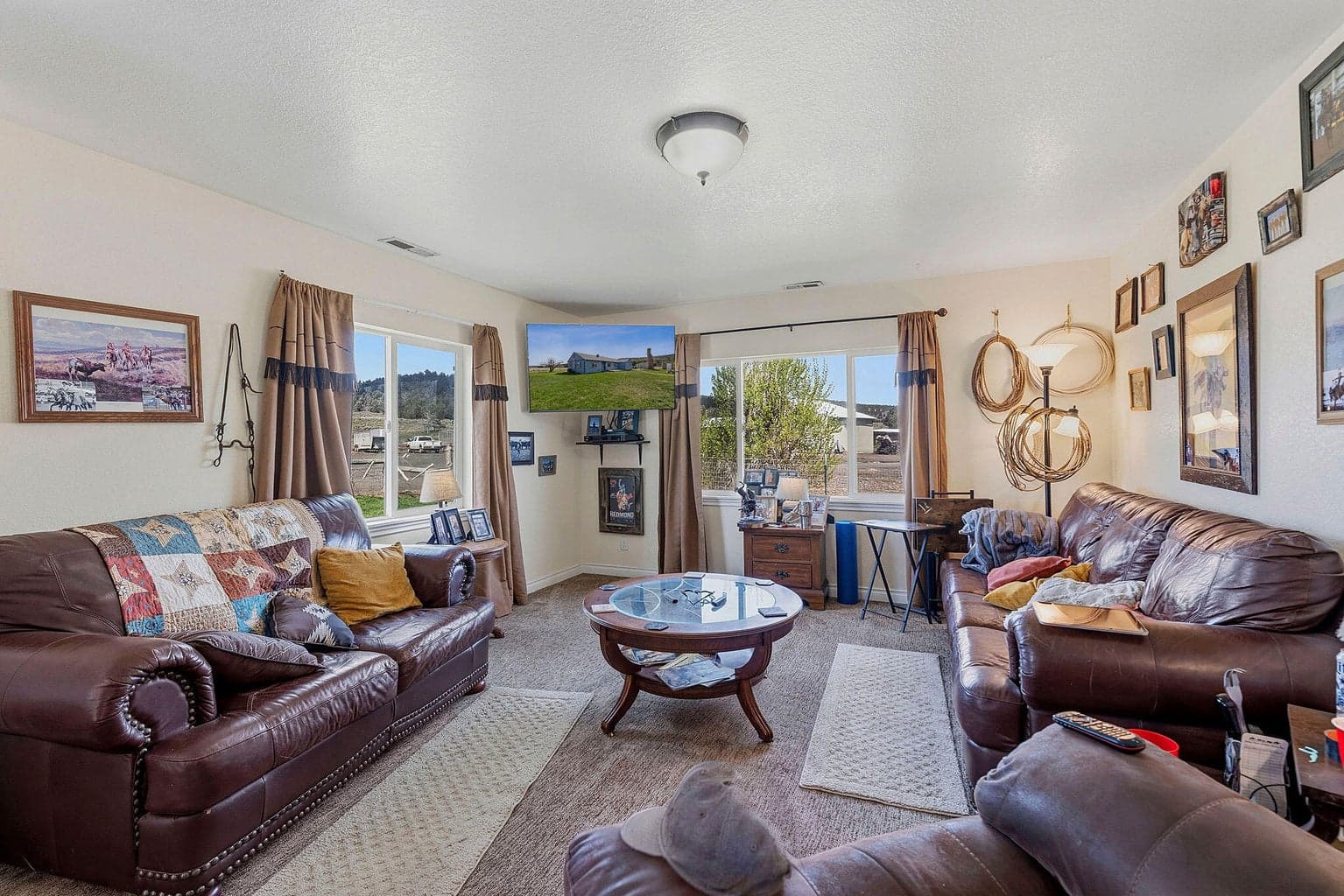 Photo of 41221 Van Lake Road 32 of 191