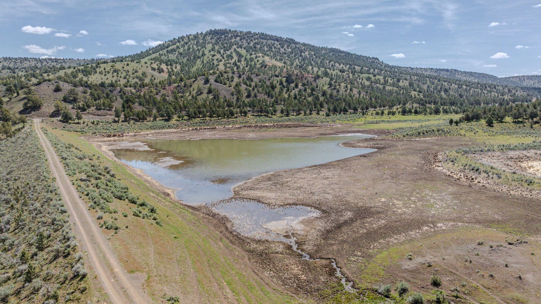 Photo of 41221 Van Lake Road 100 of 191