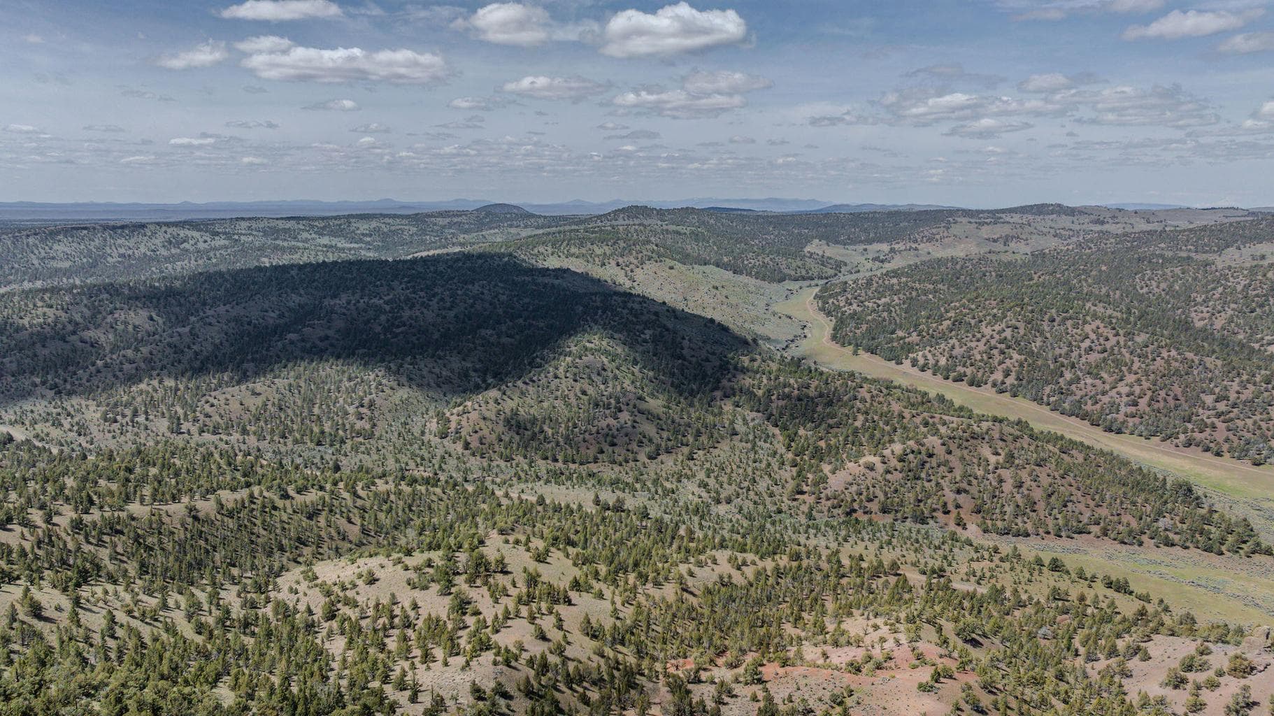 Photo of 41221 Van Lake Road 106 of 191