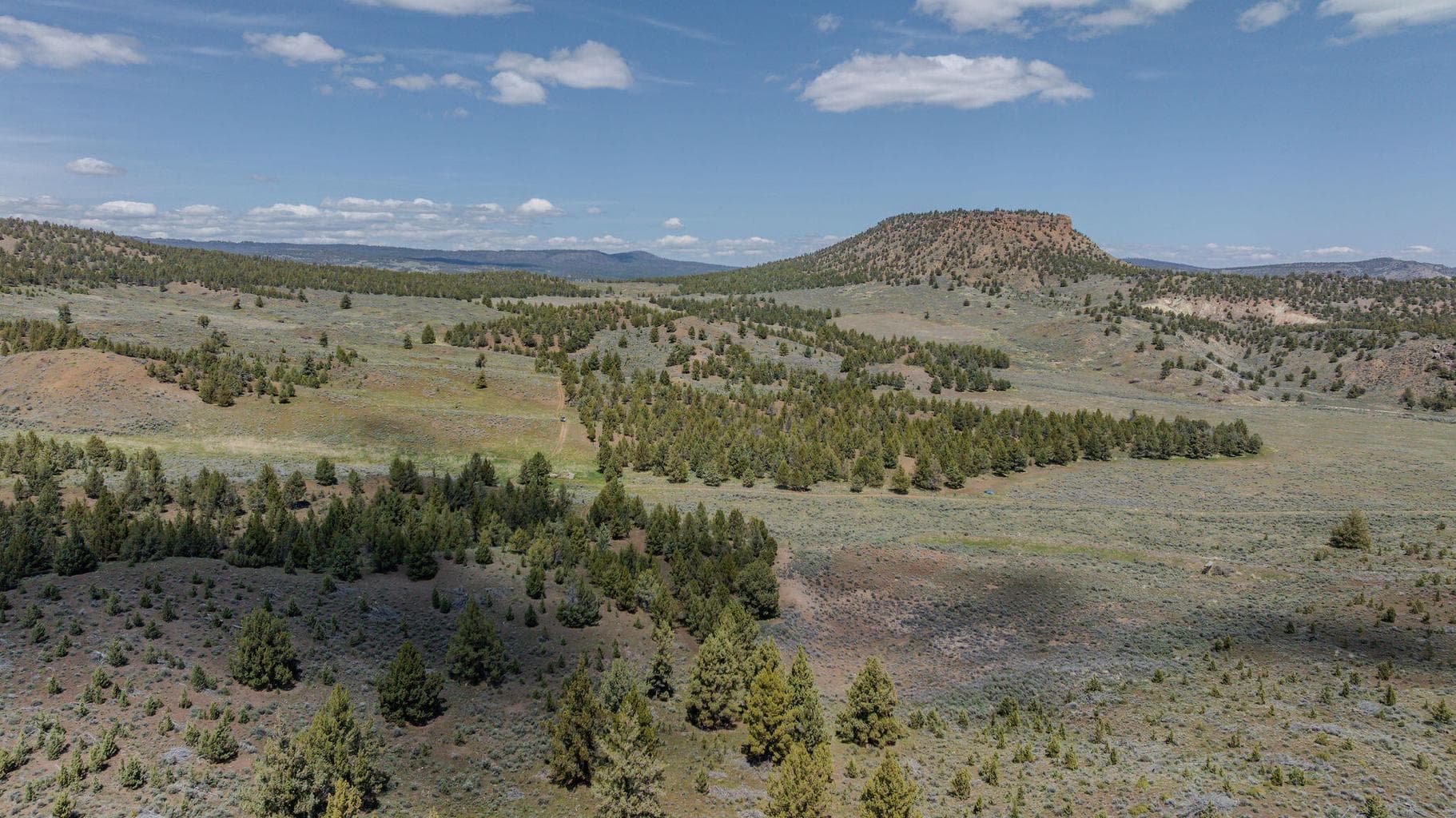Photo of 41221 Van Lake Road 142 of 191