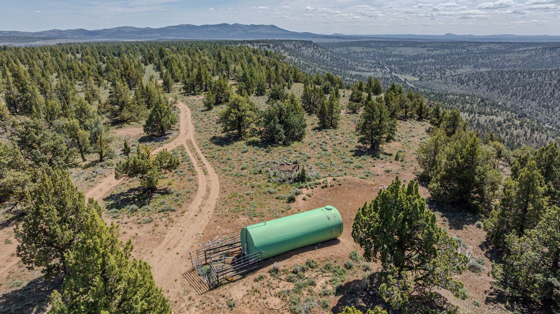 Photo of 41221 Van Lake Road 147 of 191