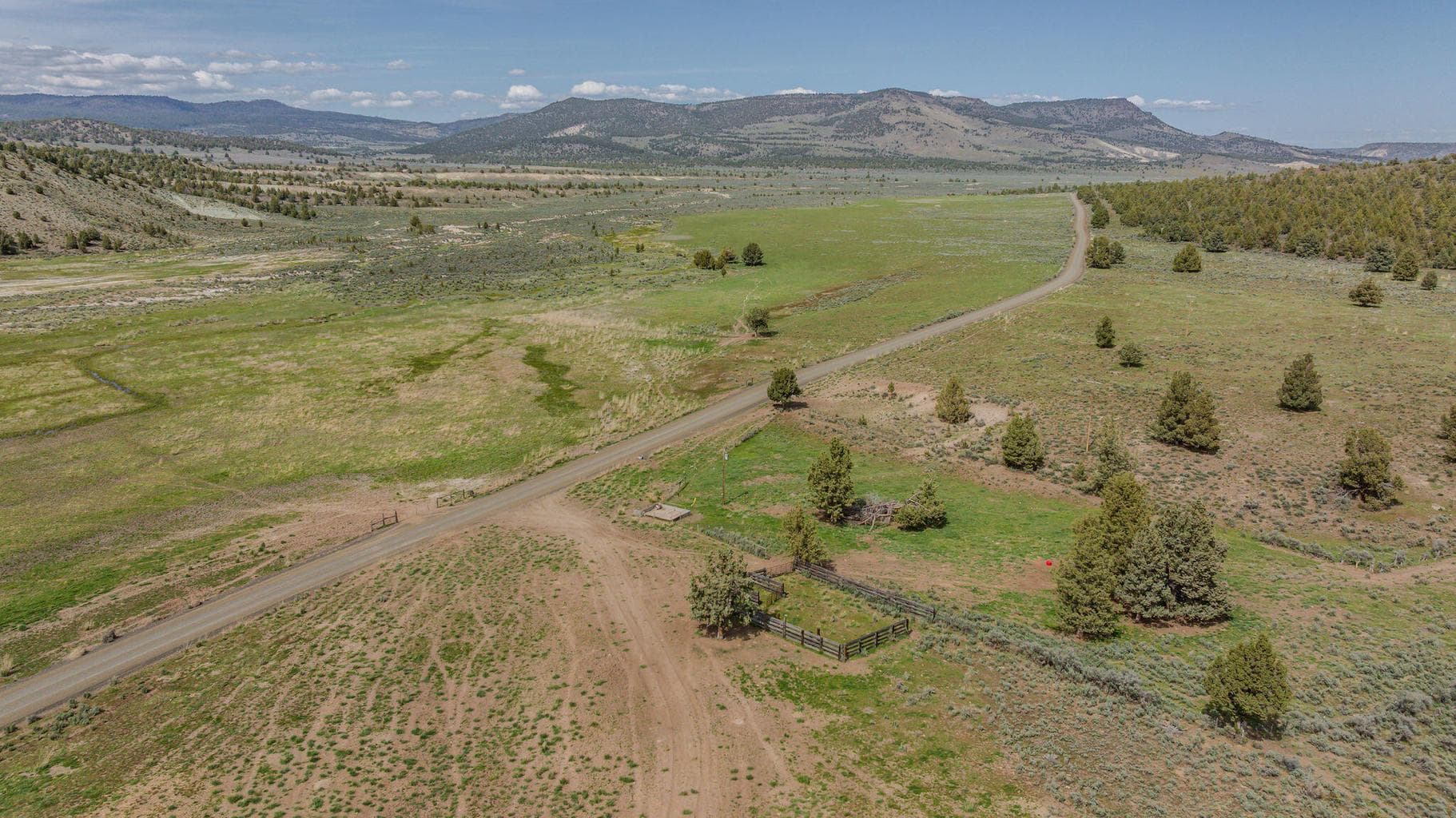 Photo of 41221 Van Lake Road 167 of 191