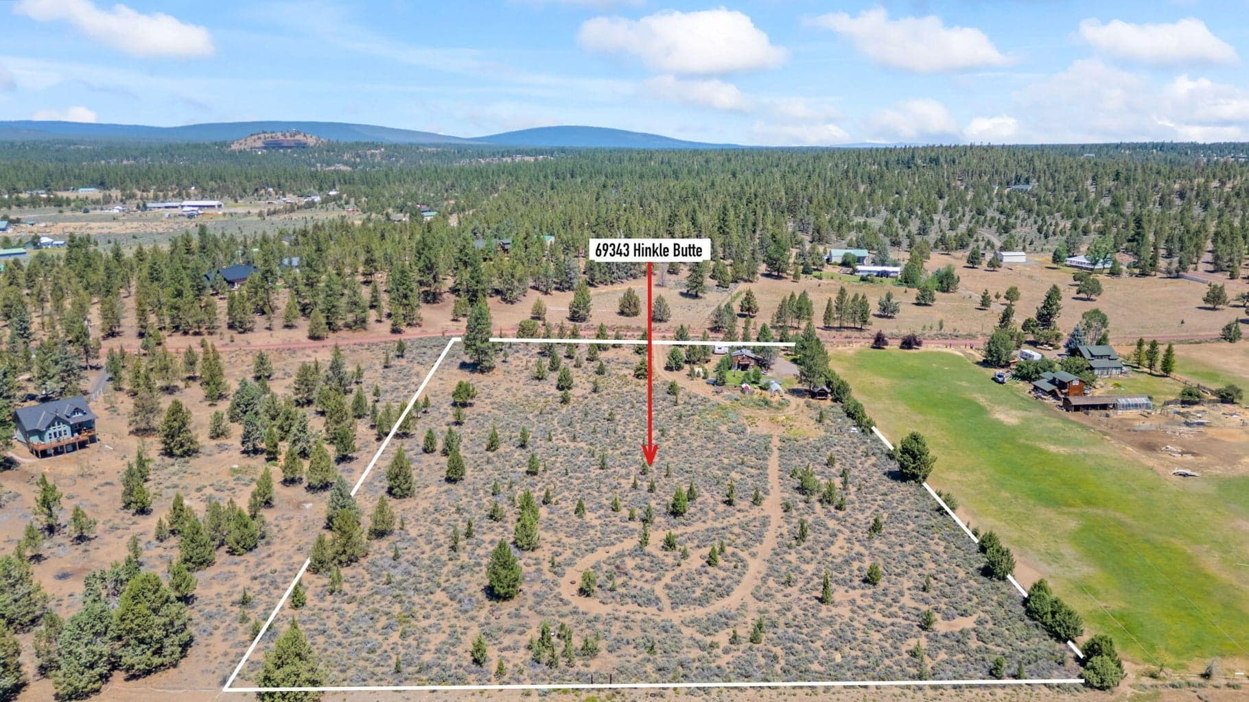 Photo of 69343 Hinkle Butte 2 of 23