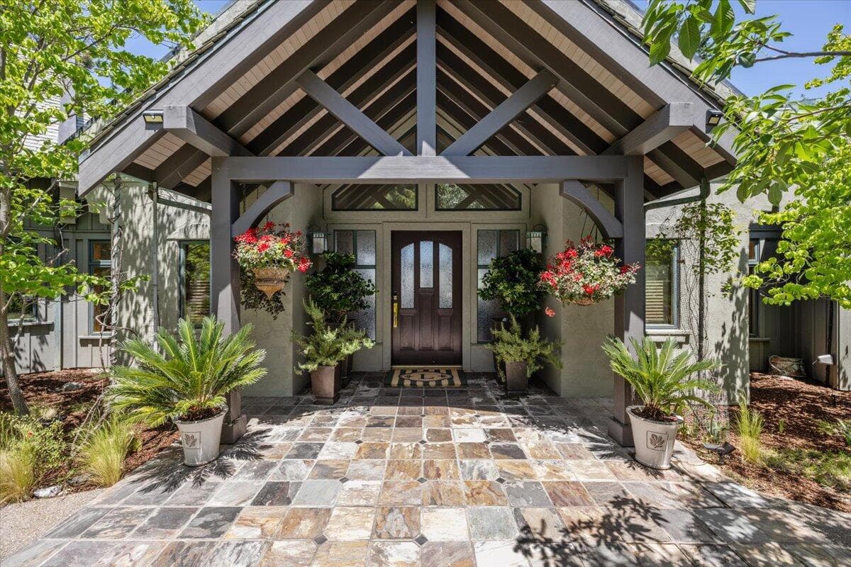 Photo of 500 Ashland Loop 2 of 60