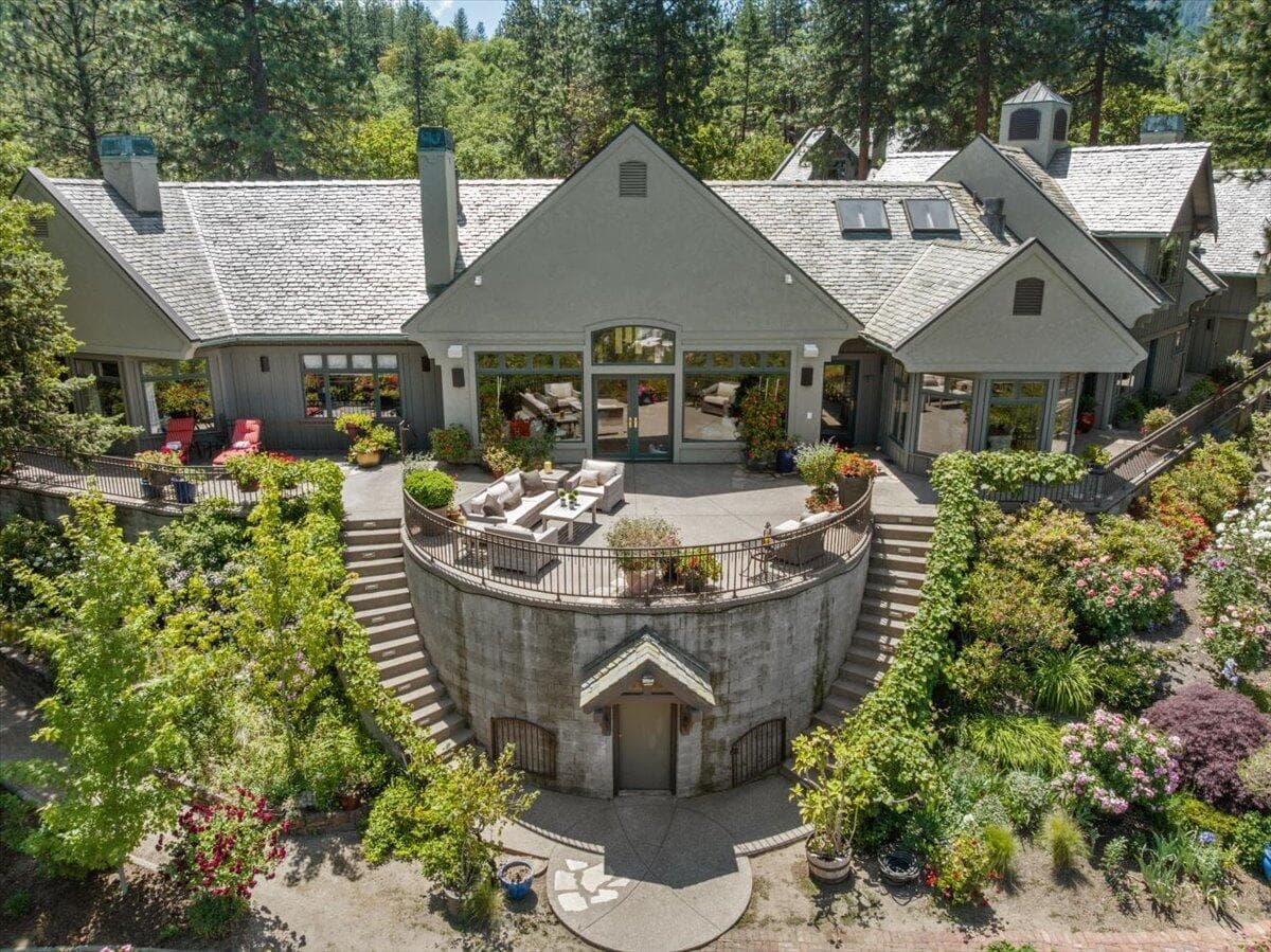 500 Ashland Loop