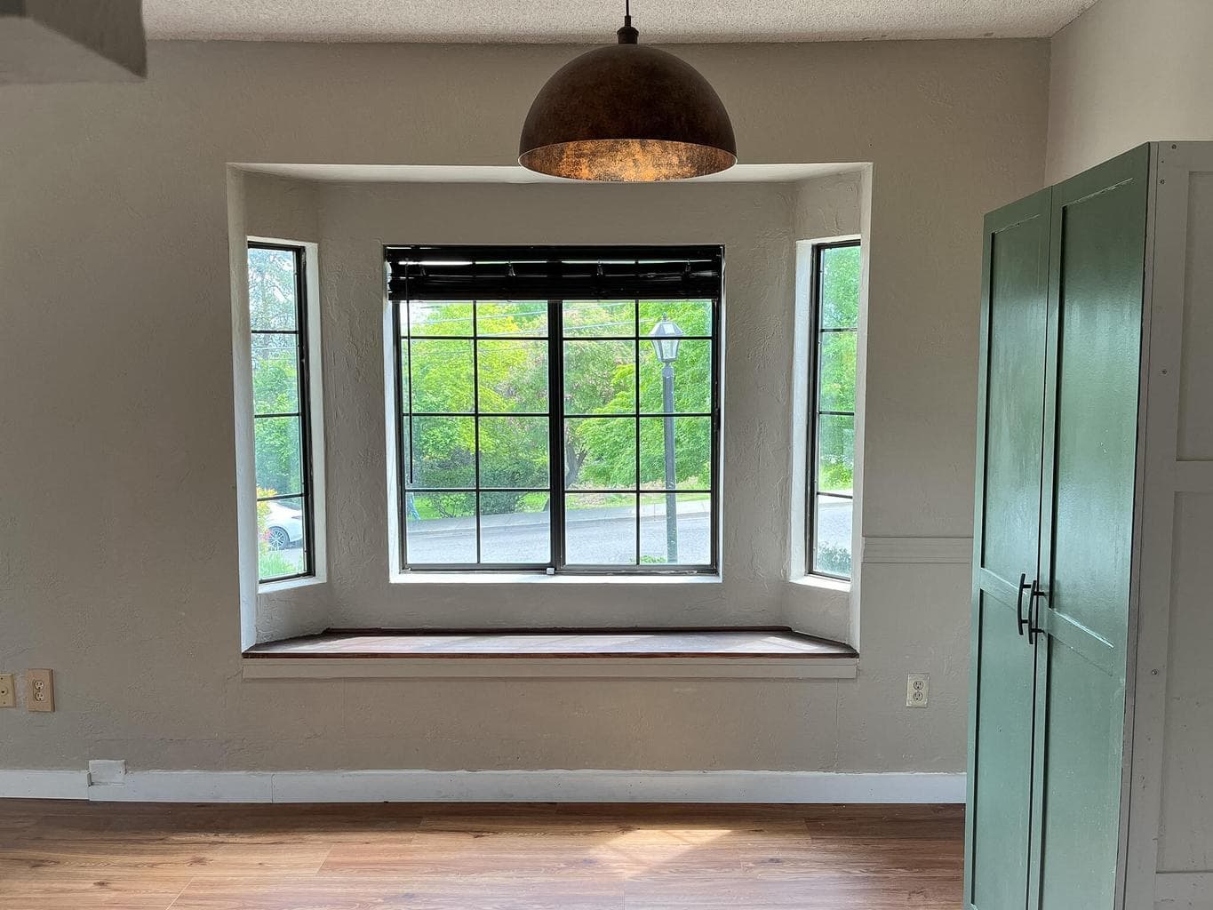 Photo of 495 Chestnut 3 of 15