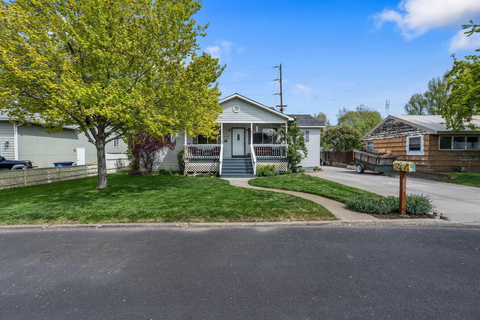 Photo of 683 5th 4 of 57