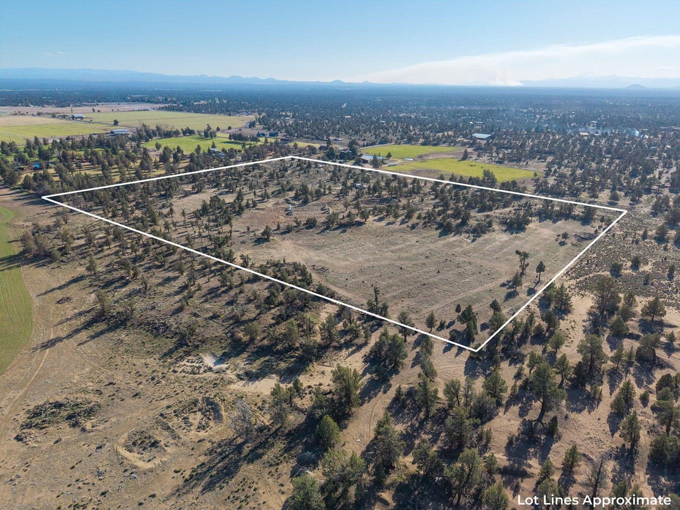 Photo of 25606 Alfalfa Market 2 of 40