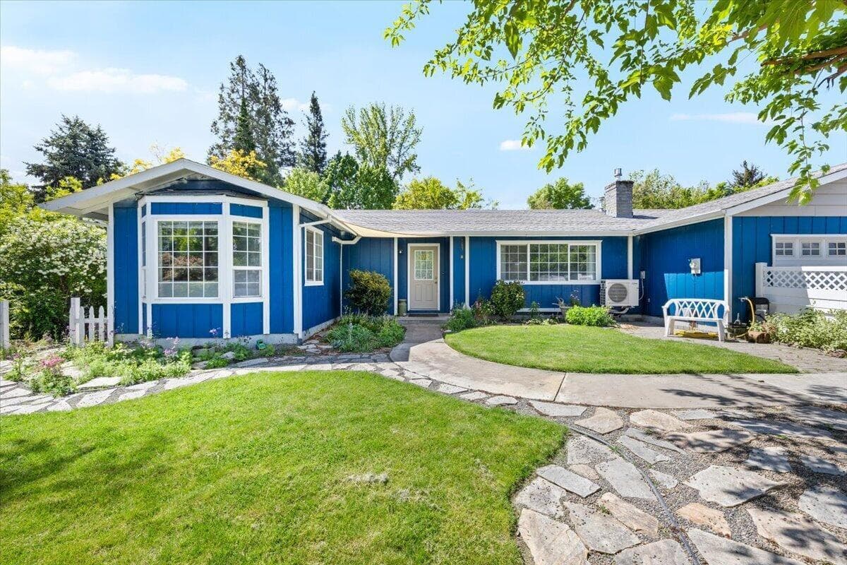Photo of 975 Fruitdale 2 of 17