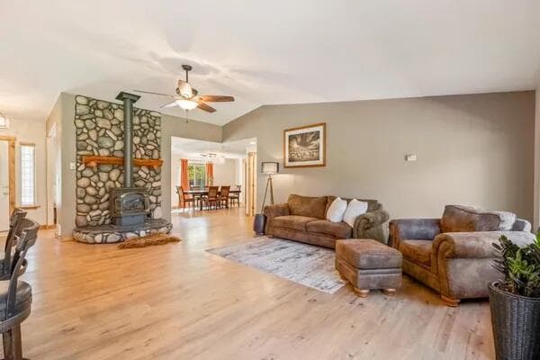 Photo of 55550 Heidi Court 8 of 51