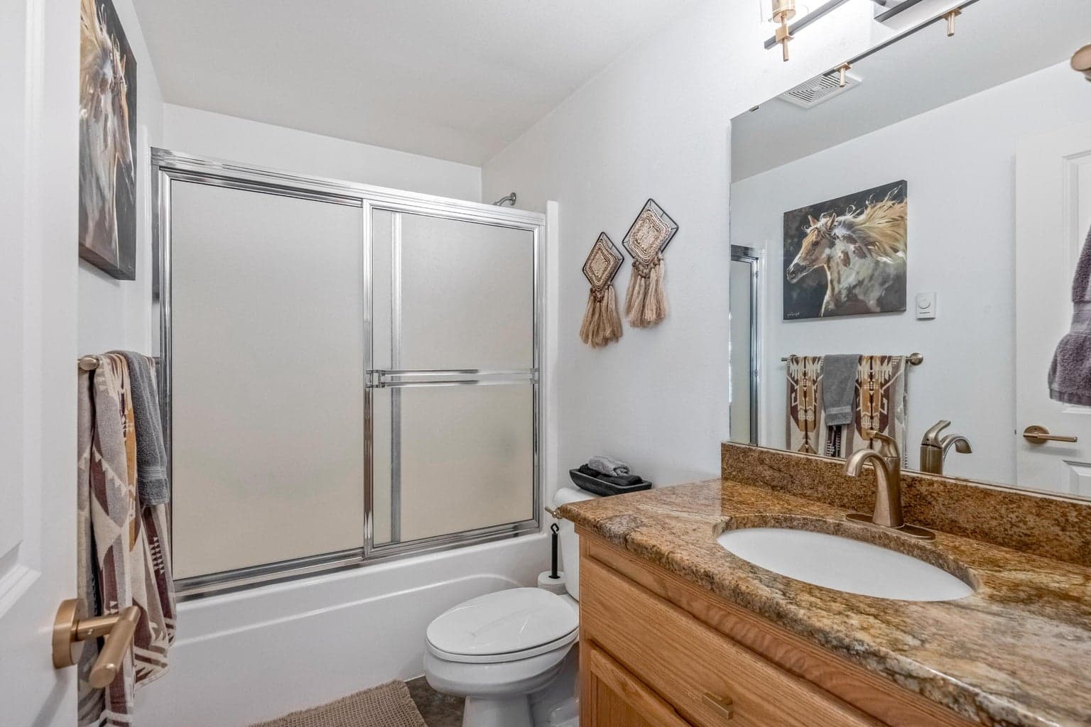 Photo of 55550 Heidi Court 24 of 51