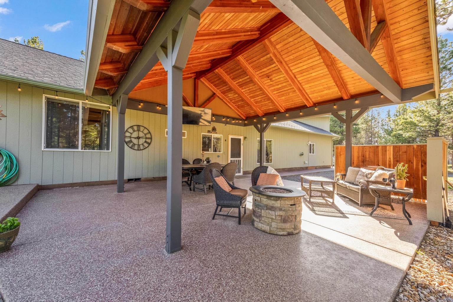 Photo of 55550 Heidi Court 29 of 51