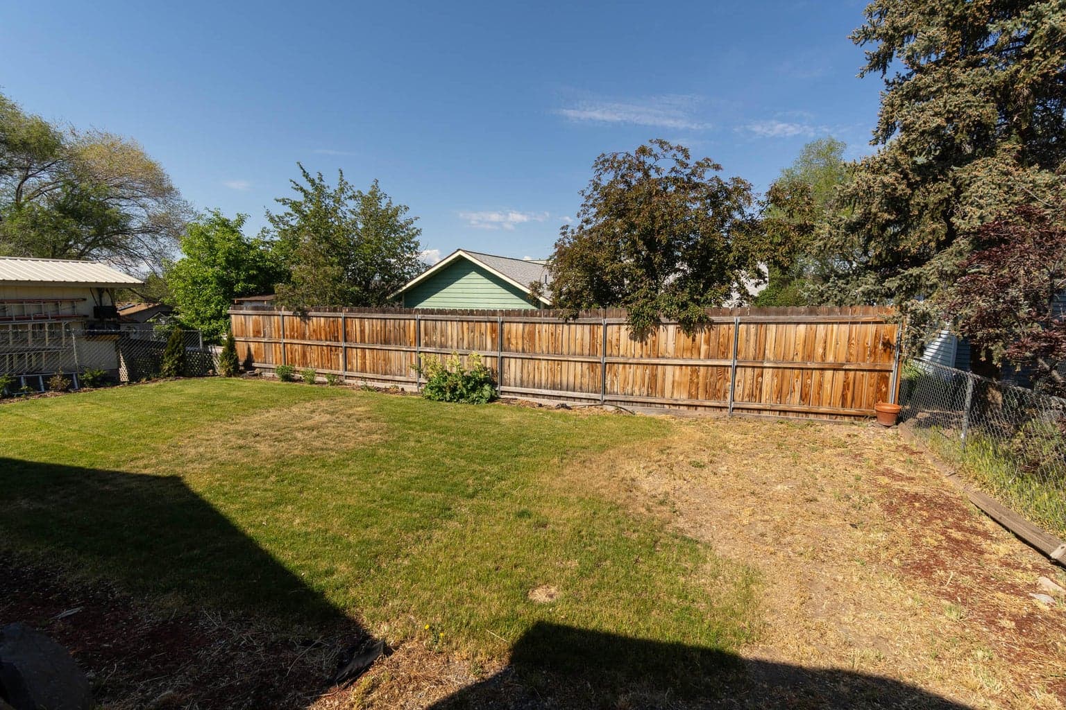 Photo of 472 SE 7th Street 17 of 20
