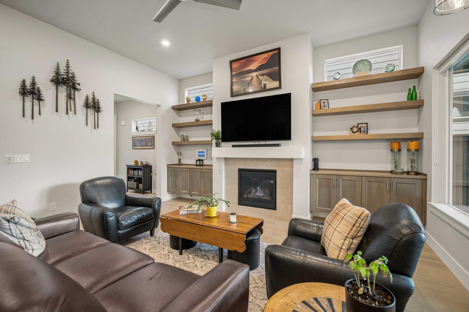 Custom built-in shelving