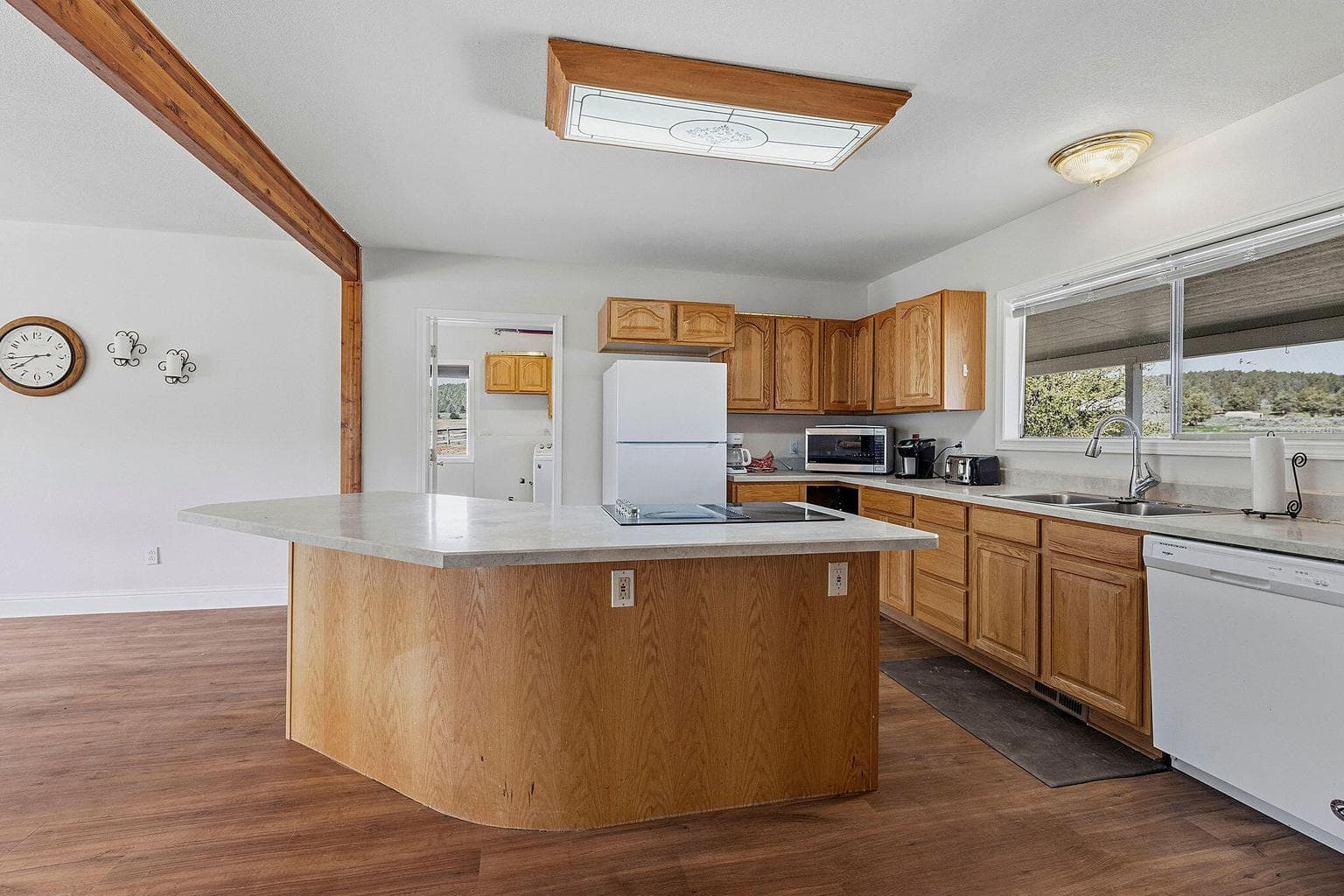 Photo of 41225 Van Lake Road 48 of 181
