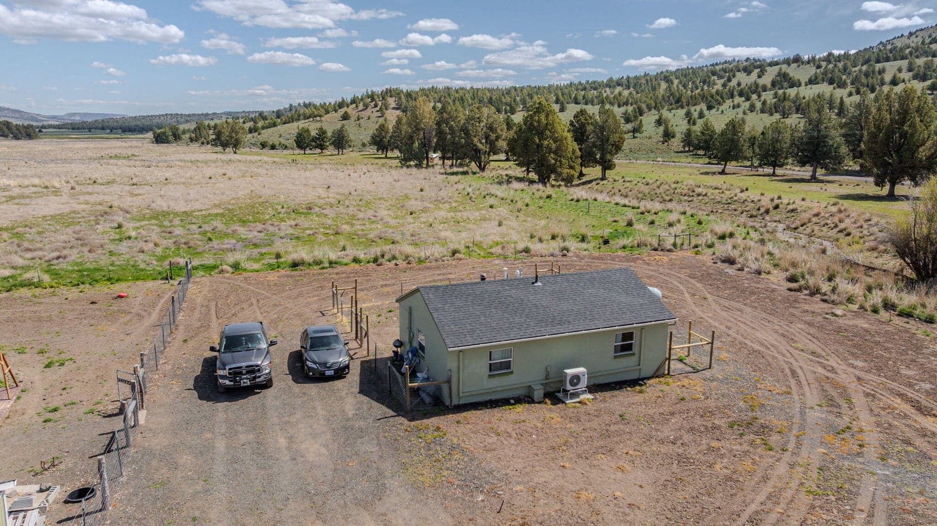 Photo of 41225 Van Lake Road 72 of 181