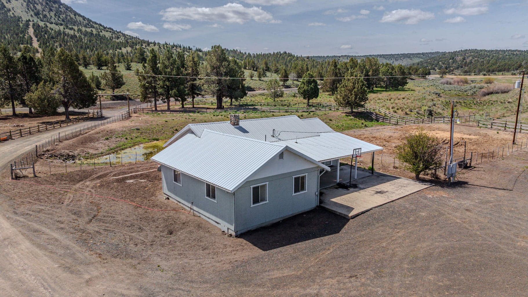 Photo of 41225 Van Lake Road 45 of 181
