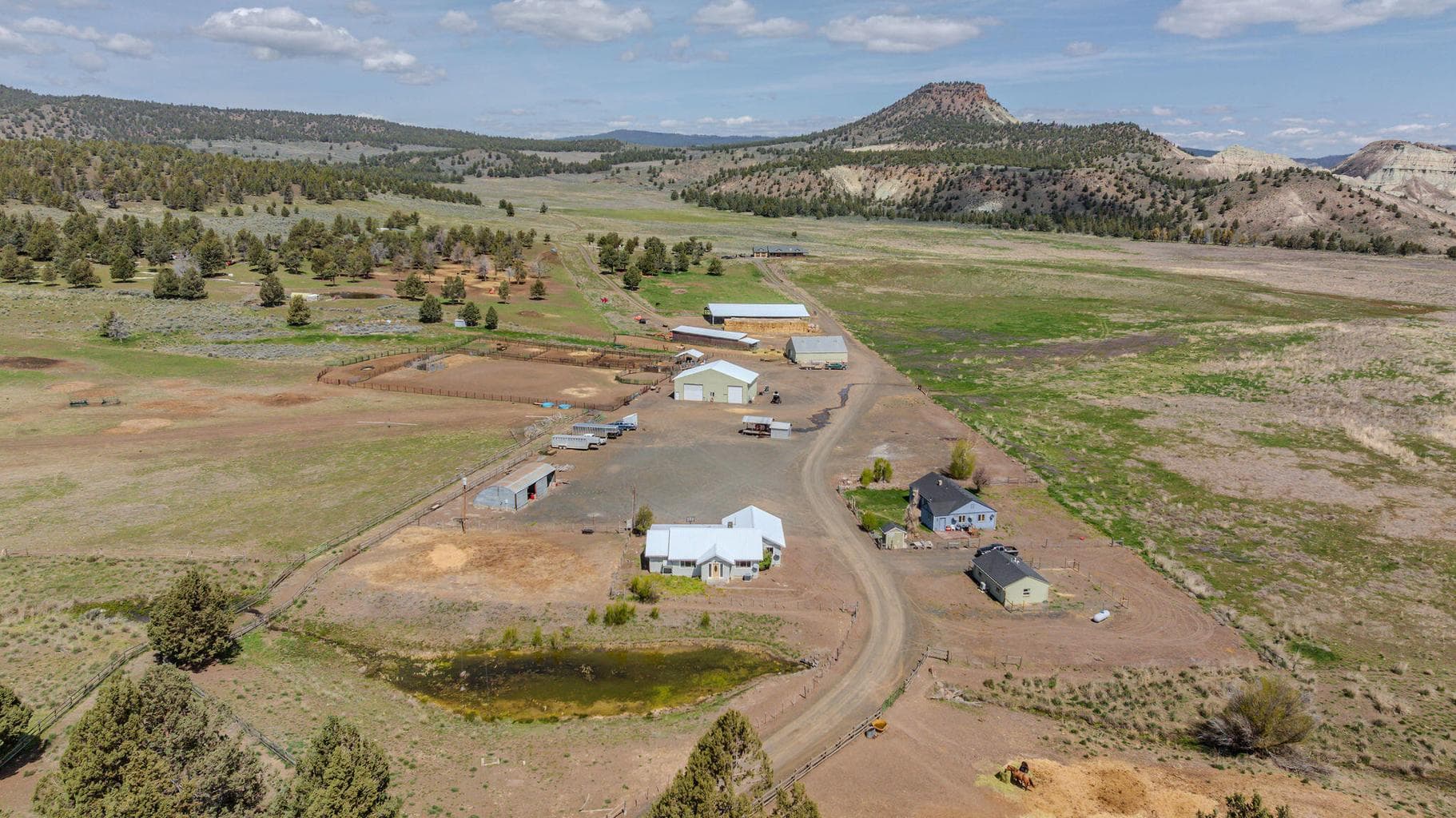 Photo of 41225 Van Lake Road 75 of 181