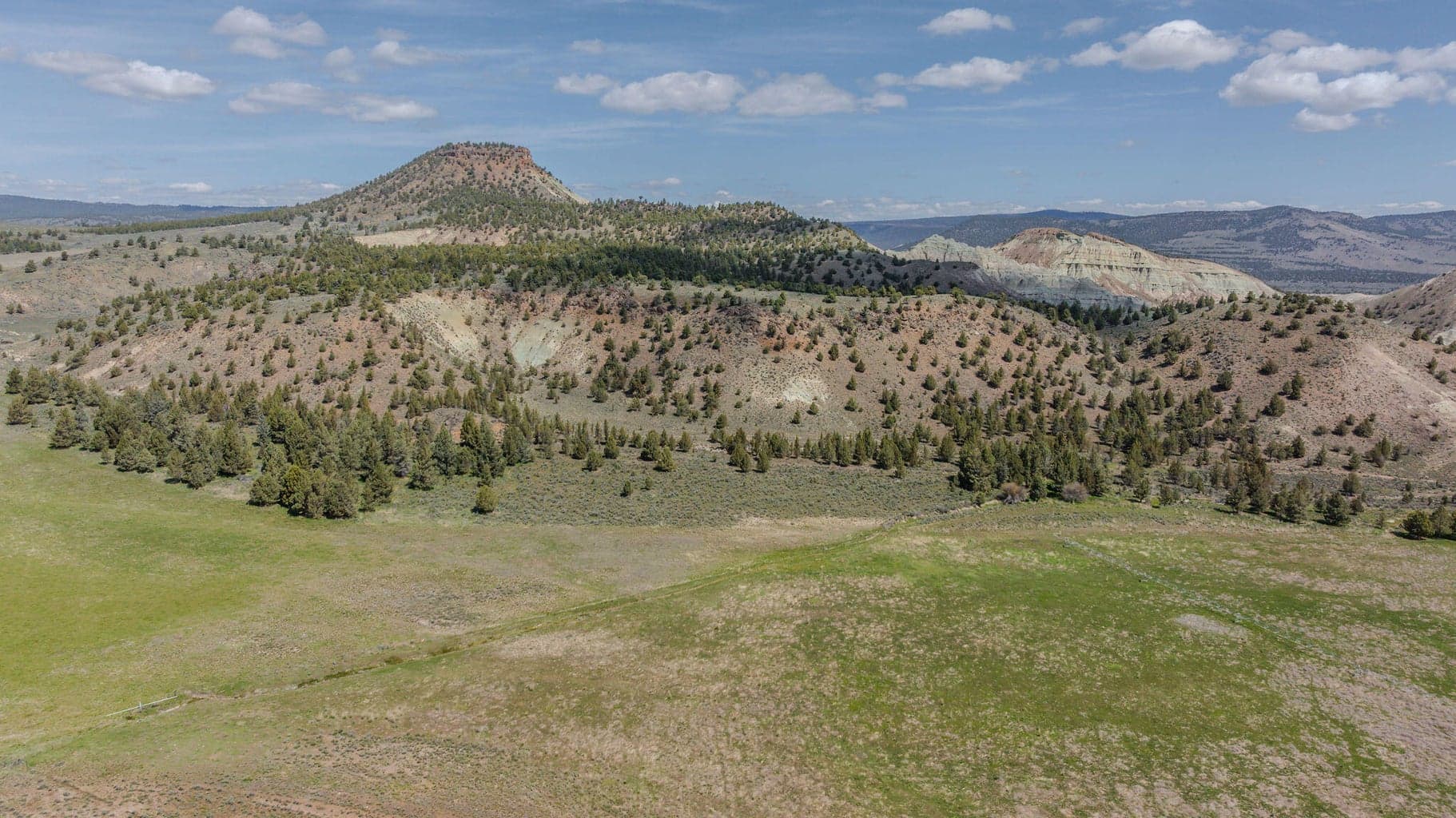 Photo of 41225 Van Lake Road 97 of 181