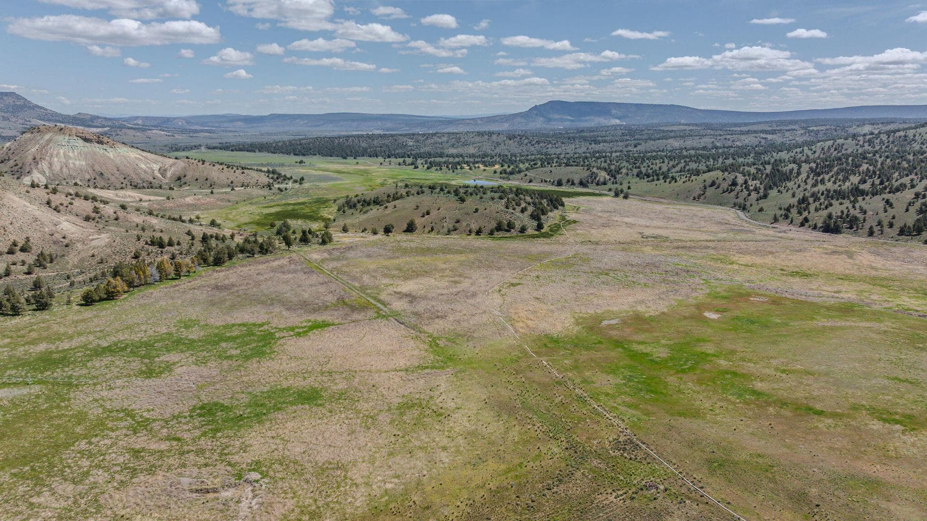 Photo of 41225 Van Lake Road 98 of 181