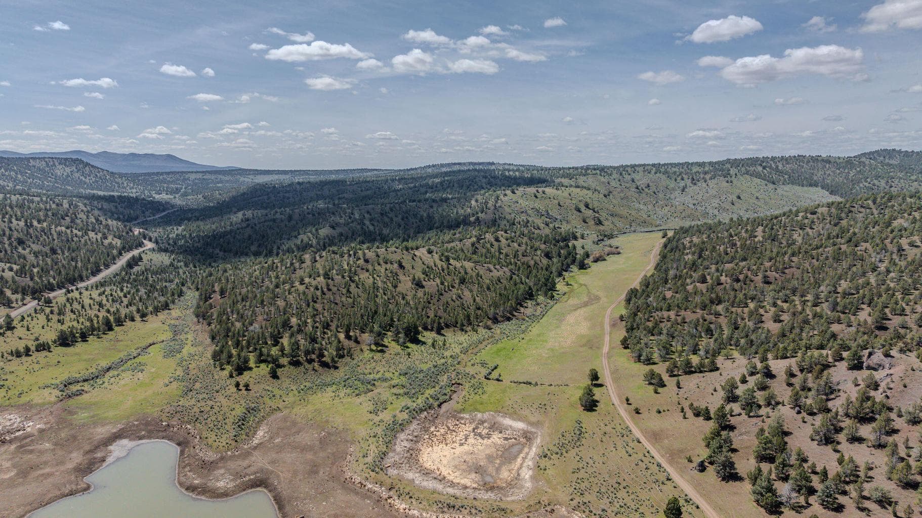 Photo of 41225 Van Lake Road 106 of 181