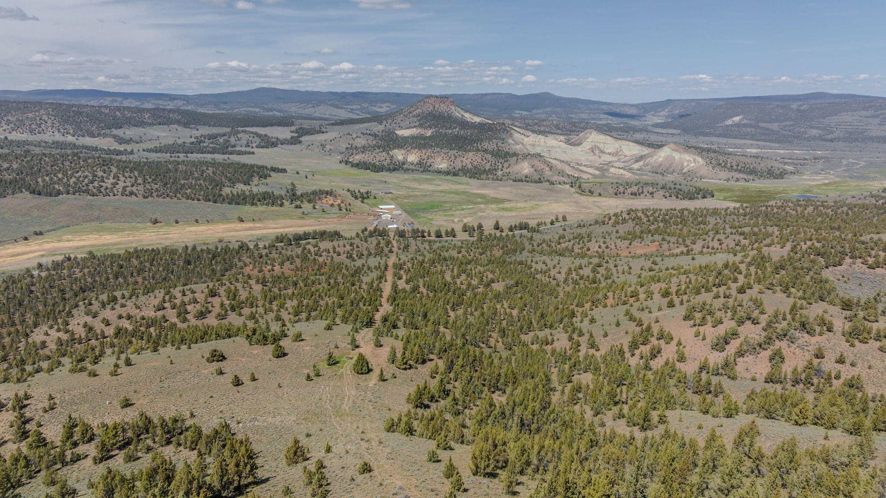 Photo of 41225 Van Lake Road 144 of 181