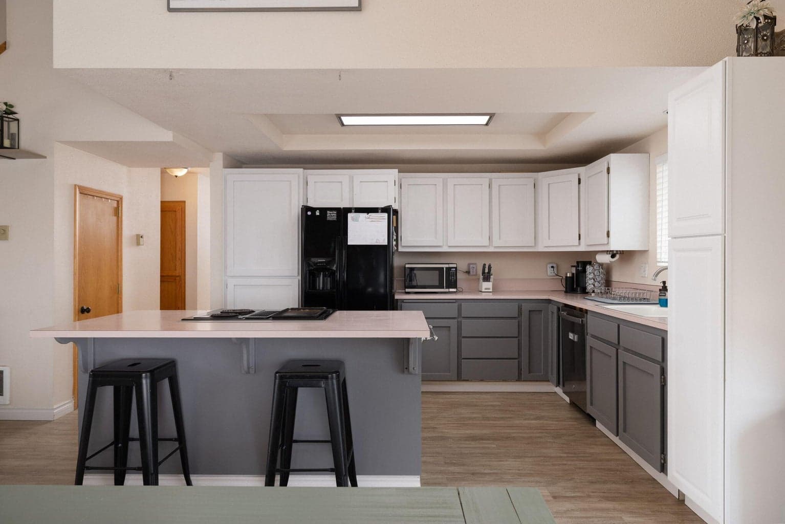 Photo of 999 NE King Way 12 of 45