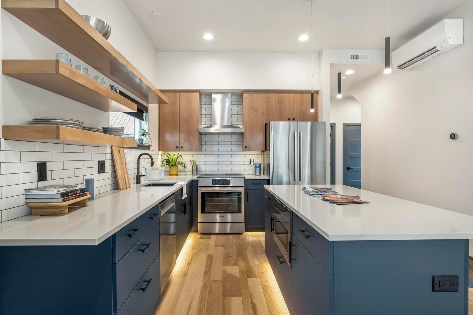Photos shown are of a like-kind model with same floorplan; finishes and lot may differ