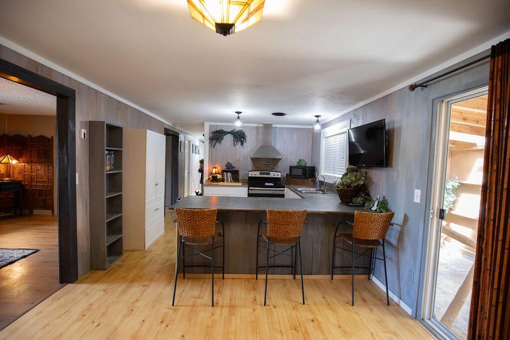 Photo of 2817 Darrow 3 of 24
