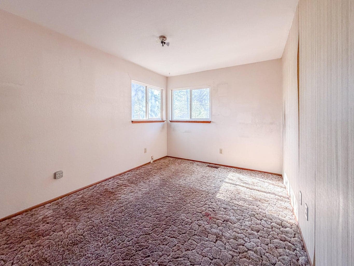 Photo of 15972 Sunrise Boulevard 10 of 18