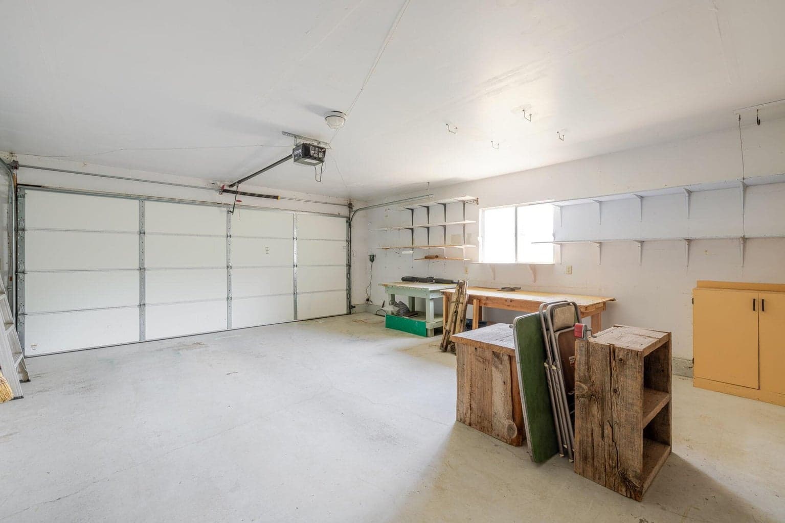 Photo of 1645 NE 6th Street 21 of 26