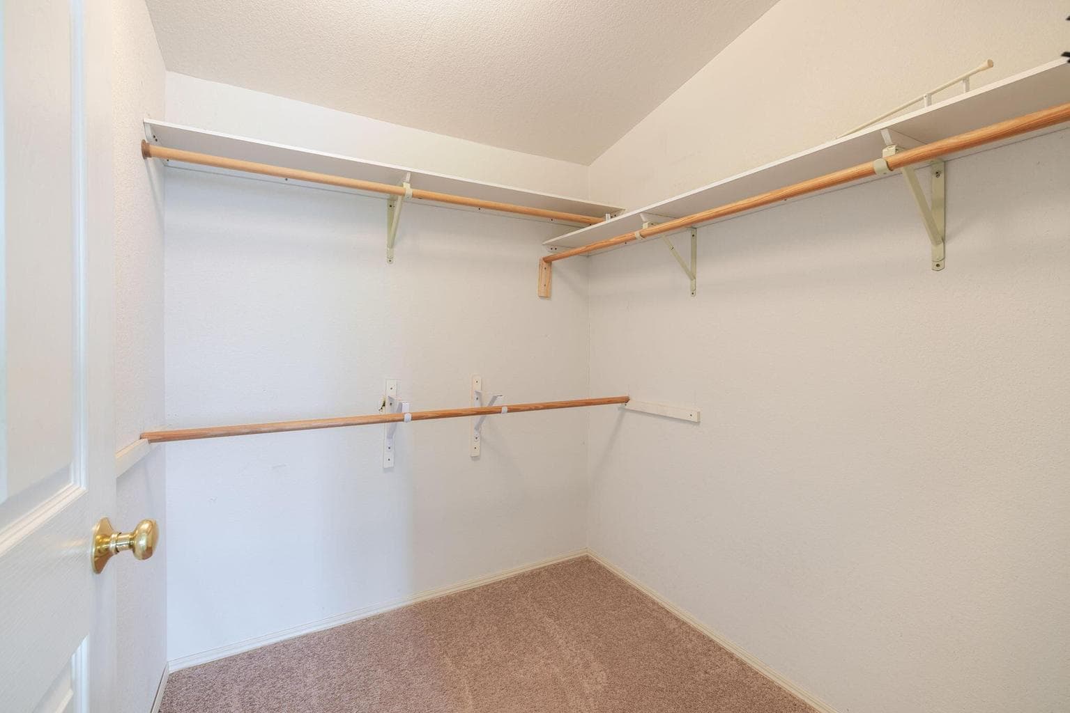 Photo of 1645 NE 6th Street 15 of 26