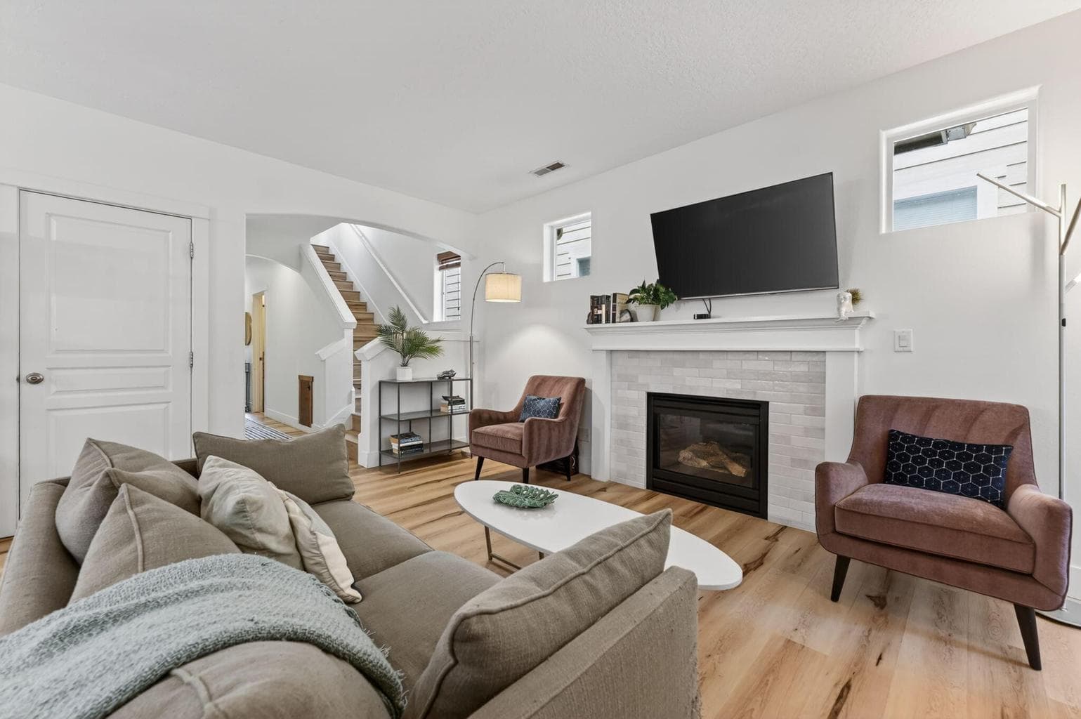 Photo of 19733 Aspen Meadows Drive 15 of 39