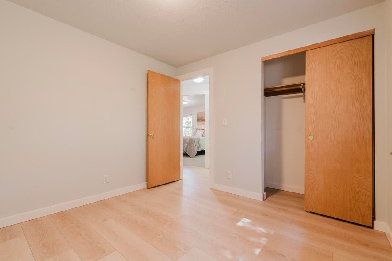 Photo of 3169 NE Elizabeth Court 32 of 36