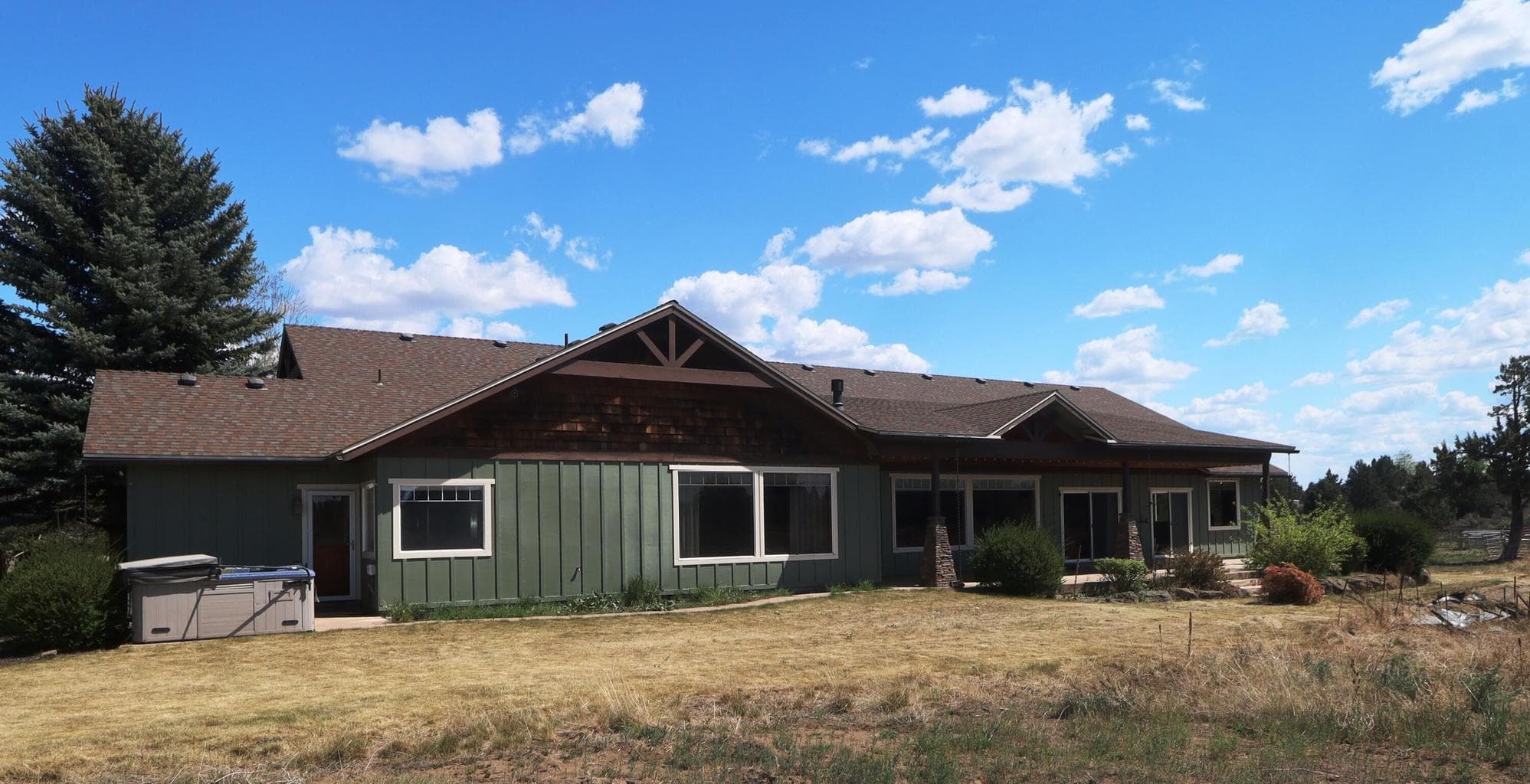 Photo of 21491 Bear Creek 5 of 45