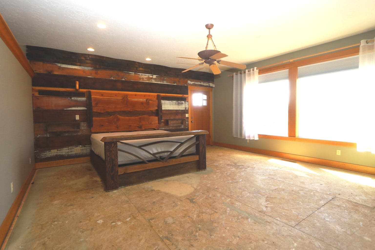 Photo of 21491 Bear Creek Road 18 of 45
