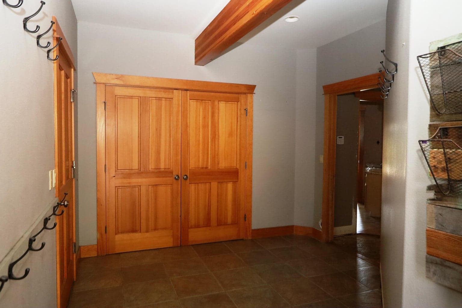 Photo of 21491 Bear Creek Road 22 of 45